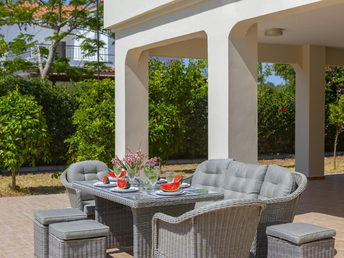 Meneou Seaside Mansion 7 Lárnaca Exterior foto